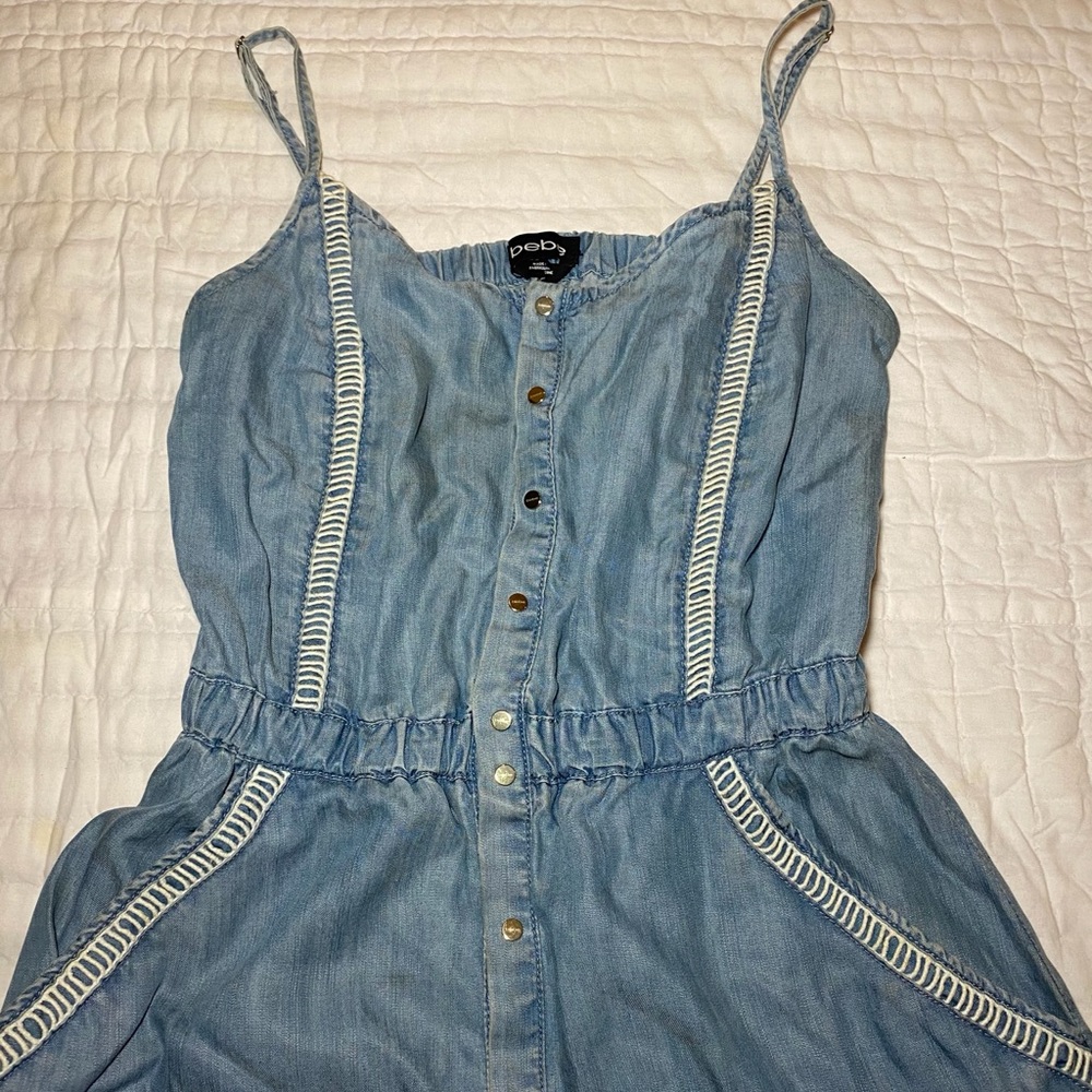 Bebe dress